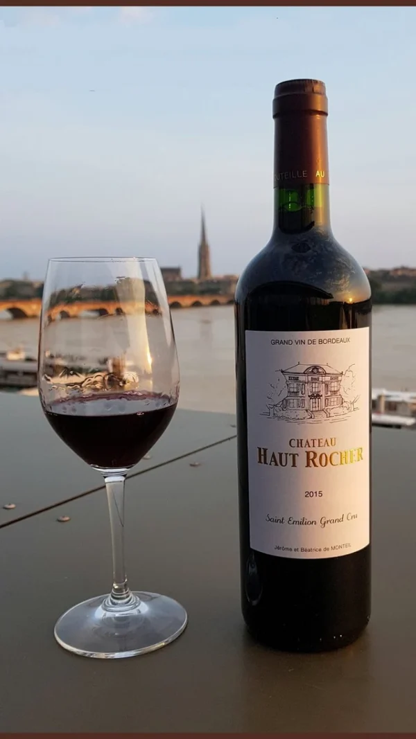 cc-prod-195-img1-1780329072716.webp Chateau Haut Rocher - Chateau Haut Rocher - Aop Saint Emilion Grand Cru - Rouge - 2019 - 0,75